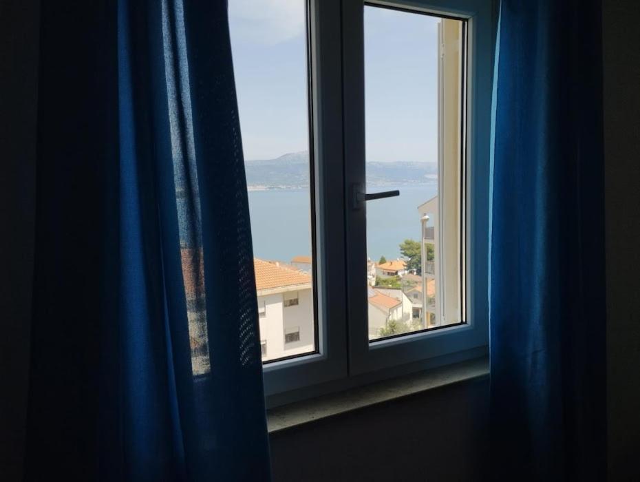 Deep Blue Apartment Trogir Exterior foto